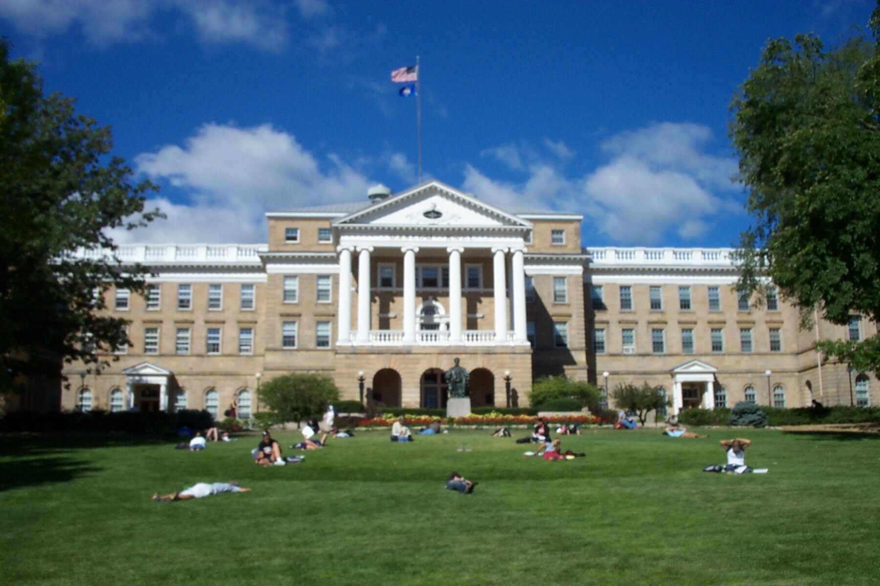 bascomhall.jpg
